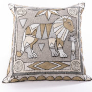 Coussin brodé lion blanc ASbyAS